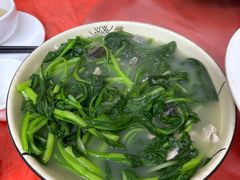-银峰农庄·特色烧鸡·鲜无花果浸鸡