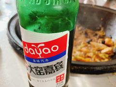 -粘豆包柴火铁锅炖