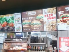 -汉堡王(华润五彩城店)
