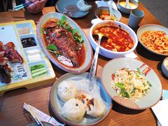 -七步香云南山里菜(昆明老街店)