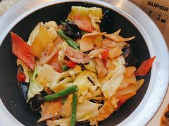 -有红鸡毛店·川菜(建设路店)