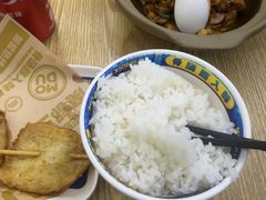 -魔都三兄弟·酸辣粉·小面炸串(虹桥万科店)