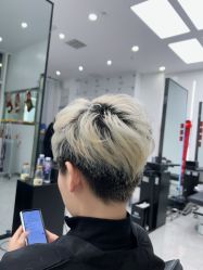 -5M HAIR SALON