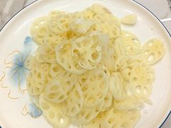 -巩本明鱼屋子