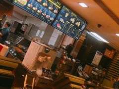 -麦当劳(海岸城店)