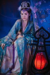 -九月鹰飞汉服摄影工作室