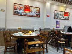 -地锅公社·现炒地锅鸡·地锅鱼·夜宵(罗锦路店)