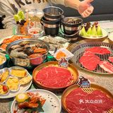 武汉跨年夜！当然要吃豪华自助餐狂欢[礼花]