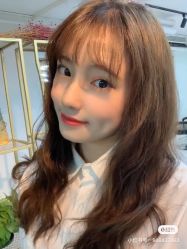 -时尚殿堂明星门店