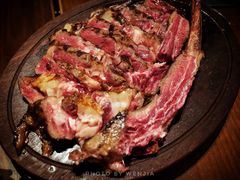 -恰餐厅及酒吧 CHAR Bar & Grill (北京丽都皇冠假日店)