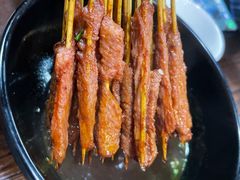 老弄堂里的串串-虾弄弄海派小龙虾·牛羊蝎子火锅