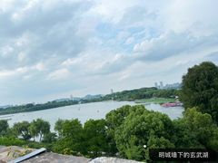 -南京夫子庙中华门地铁站轻居酒店