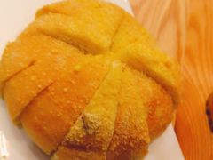 -焙丽拾光(麦凯乐直营店)