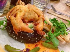 -FLOVIE FLORIST CAFE