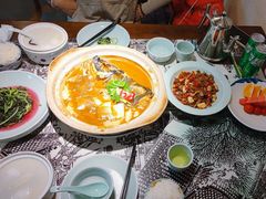 -胖鱼头·南京菜·河景餐厅(夫子庙店)