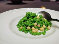 鸡头米拌小蜜豆-新荣记(南京西路店)