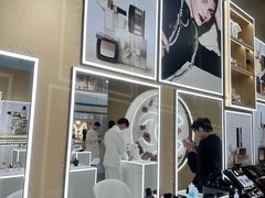-CHANEL(恒隆广场店)