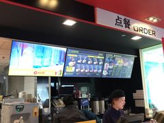 -麦当劳(新华路步步高店)