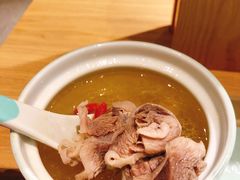 肥西老母鸡汤-老乡鸡(上海世纪大都会店)