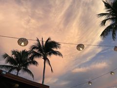 -Sunset Bar(丹绒亚路香格里拉店)