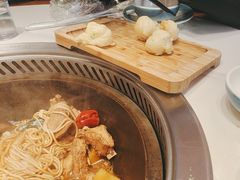 -遇东北林区铁锅炖(南开店)