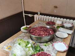 -乳仔牛牦牛汤锅 烤羊排(松潘古城店)