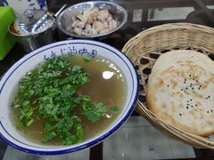 -盈盈水盆羊肉