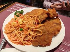 -阿维斯咖啡(镜湖店)