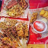 长沙必打卡美食｜东瓜山敲好吃的复古炸串店：三食堂炸炸炸