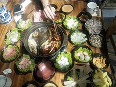 -烂摊摊火锅集市(河北总店)