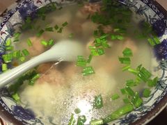 -老新隆牛肉锅贴(新街口店)