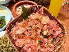 -老滇山寨•云南特色菜•地方菜•民族风情歌舞表演(金碧店)