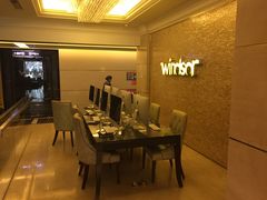 -温莎KTV(珠江路店)