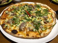 北京烤鸭披萨-JINNS锦时 steak&pizza(浸信会礼拜堂旧址店)