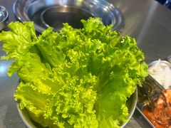 辣白菜-哈哈碳都·牛肋条无限自助烤肉(台江万达店)