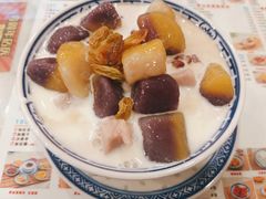 -广信牛奶甜品世家(台东店)
