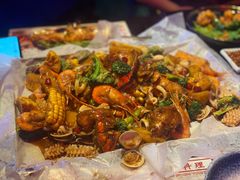 -钳真多钓虾馆·小龙虾海鲜烧烤(九六广场店)