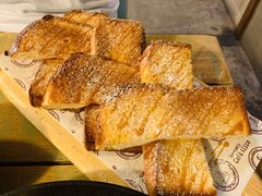 肉桂粉焦糖吐司-Cafe Alice咖啡爱丽丝(奥城店)