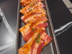 -山川小町·极番烧肉(新地假日广场店)