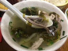 标配酸菜猪杂汤饭-陈记汤饭(水巷口店)