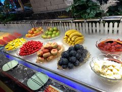 -釜御山海鲜烤肉火锅自助(新城市中心店)