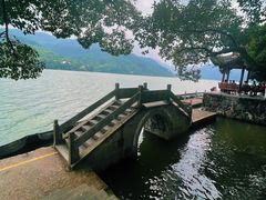 -严子陵钓台(富春江小三峡)