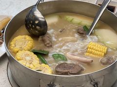 -肥仔文澳门猪骨煲(南京西路店)