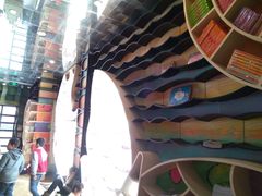 -钟书阁(松江泰晤士小镇店)