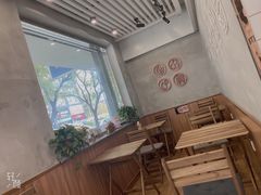 -沪上阿姨·精选茶饮(山大路店)