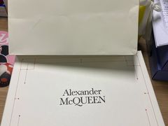 -Alexander McQueen(远洋太古里店)