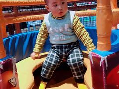 -蒙特利亲子乐园