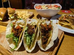 -味德西餐音乐酒吧 Wade's Bar&Grill