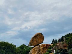 -东山风动石景区