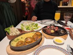 -俄士厨房(环球港店)